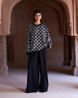 Neith Sweatshirt and Pants Set