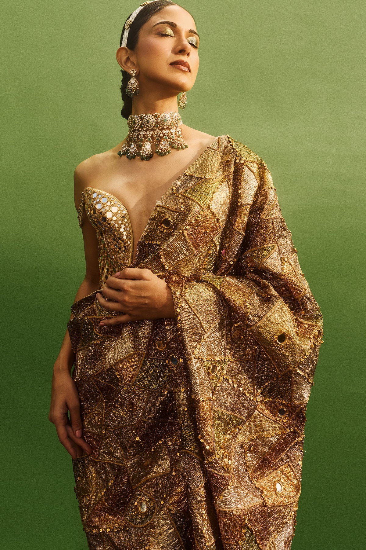 Rangrekha Saree Set