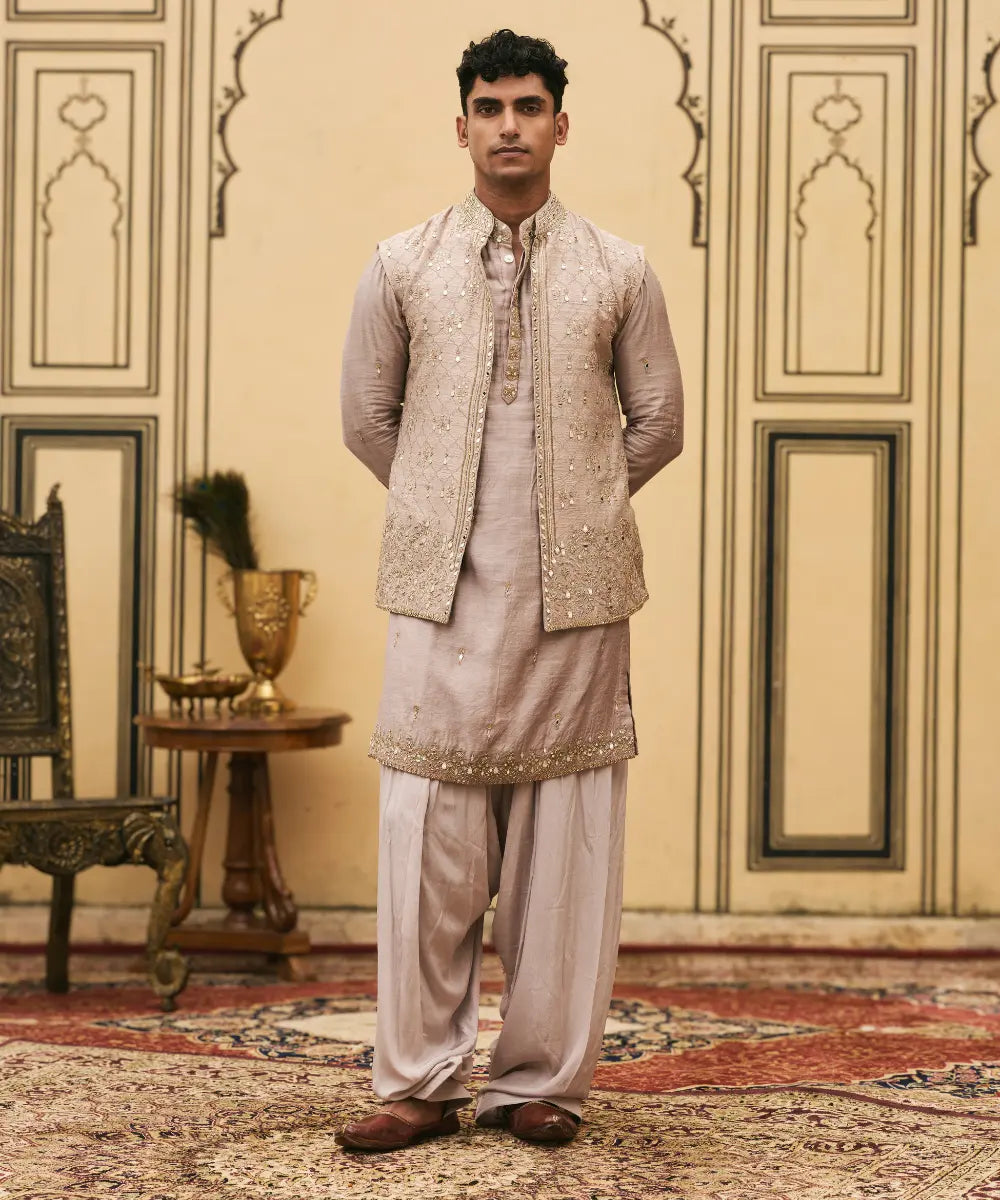 Kastoori Tussar Silk Kurta Bundi Set