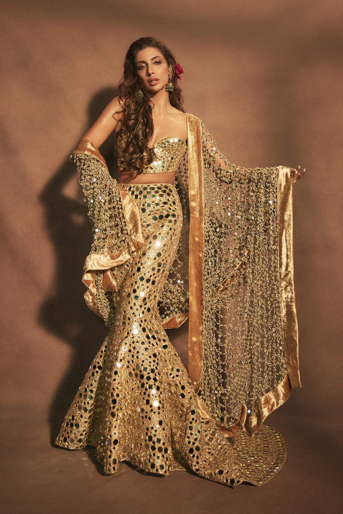 Arissa in Tarakshi Lehenga Set