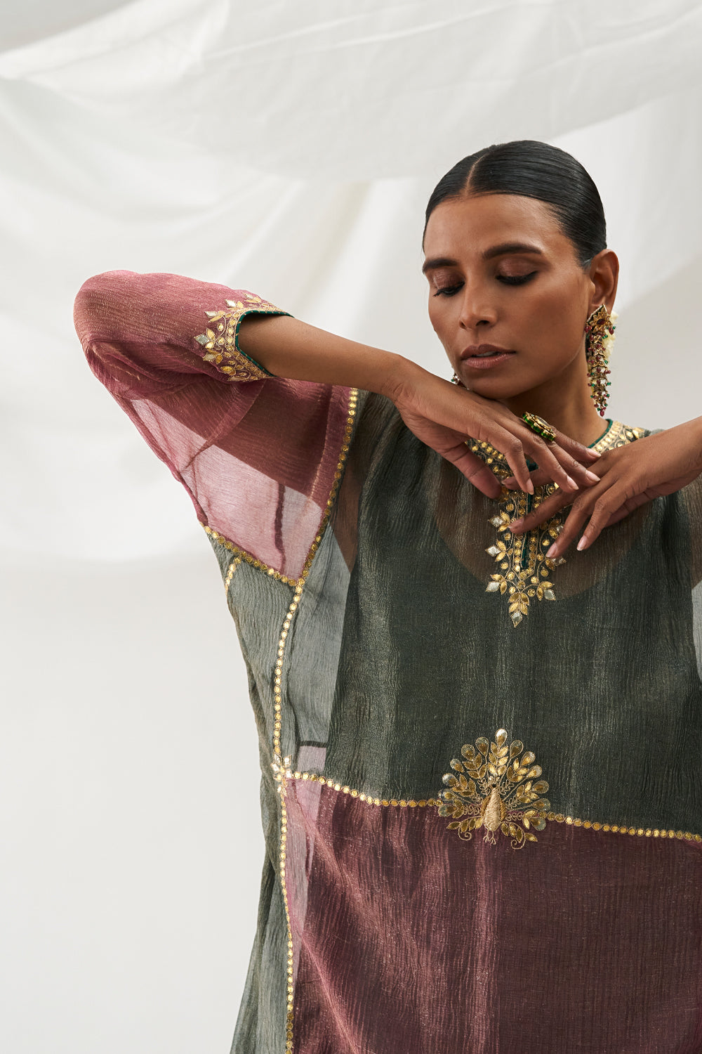Maahru Kurta Set