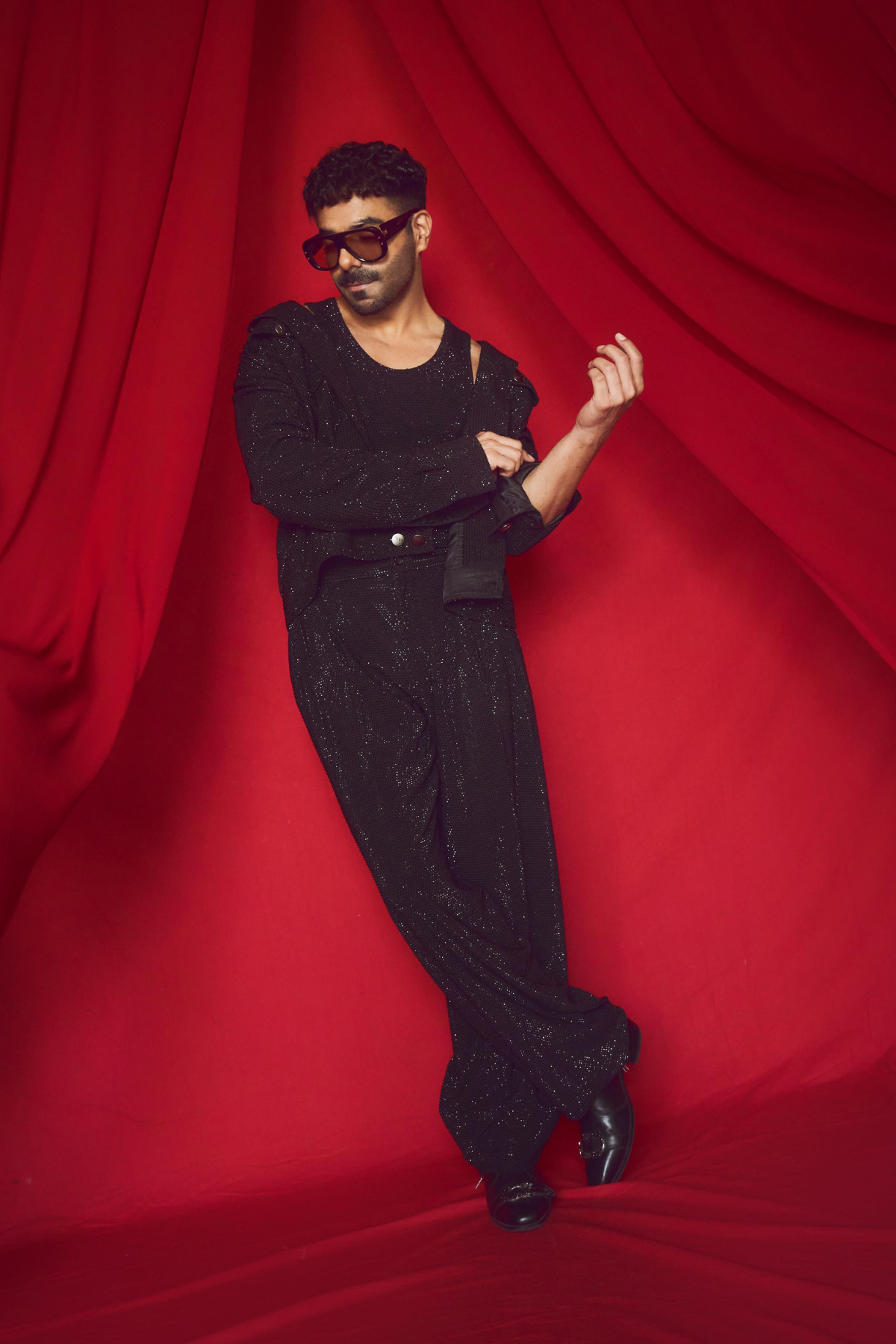 Aparshakti Khurana in Viper Bomber Set