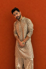 Varun Dhawan in Reyaan Kurta Set