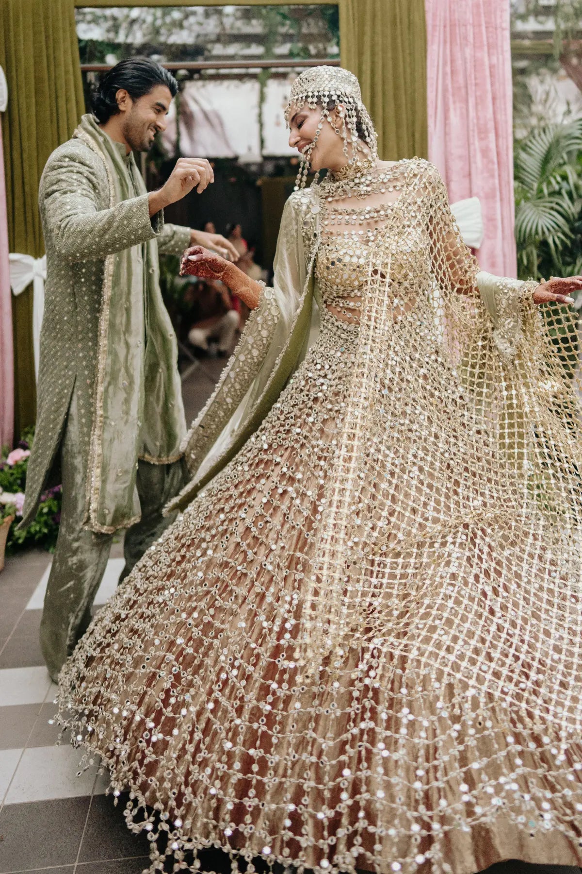 Arissa in Tarakini Lehenga Set