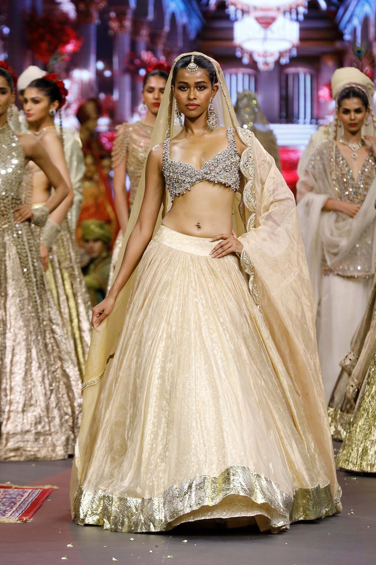 Noor-e-Zar Lehenga Set