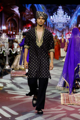 Zarvansh Noir Kurta Set