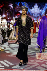 Zarvansh Noir Kurta Set