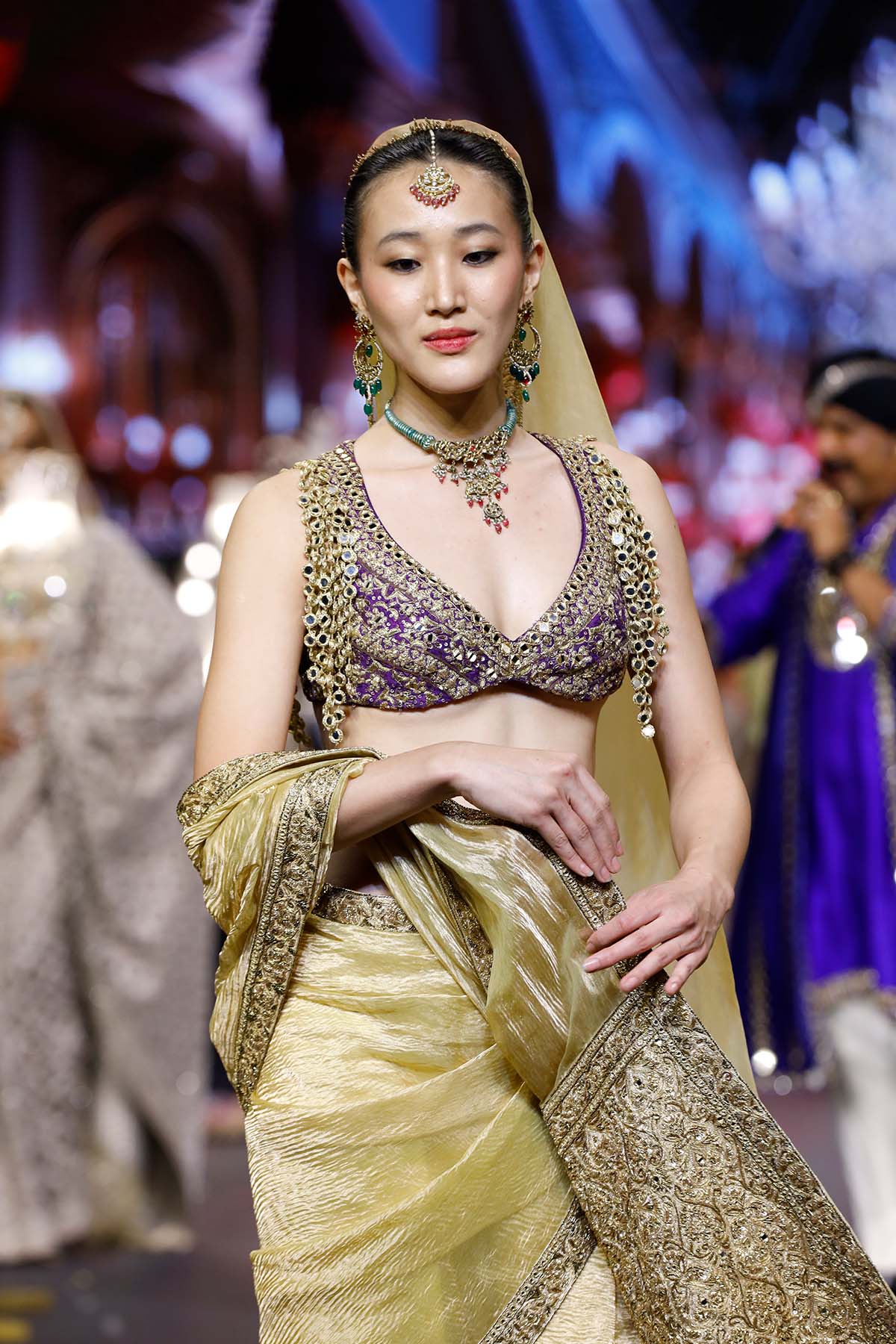 Pehrang Saree Set