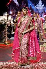Gulrukh Ombr? Saree Set