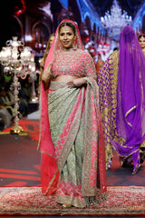 Gulnaar Ombre Saree Set
