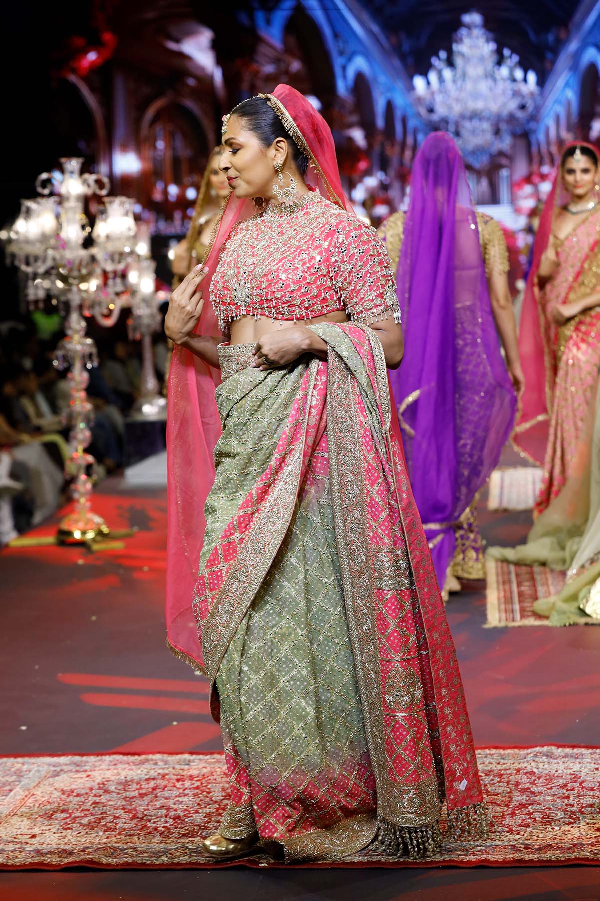 Gulnaar Ombre Saree Set