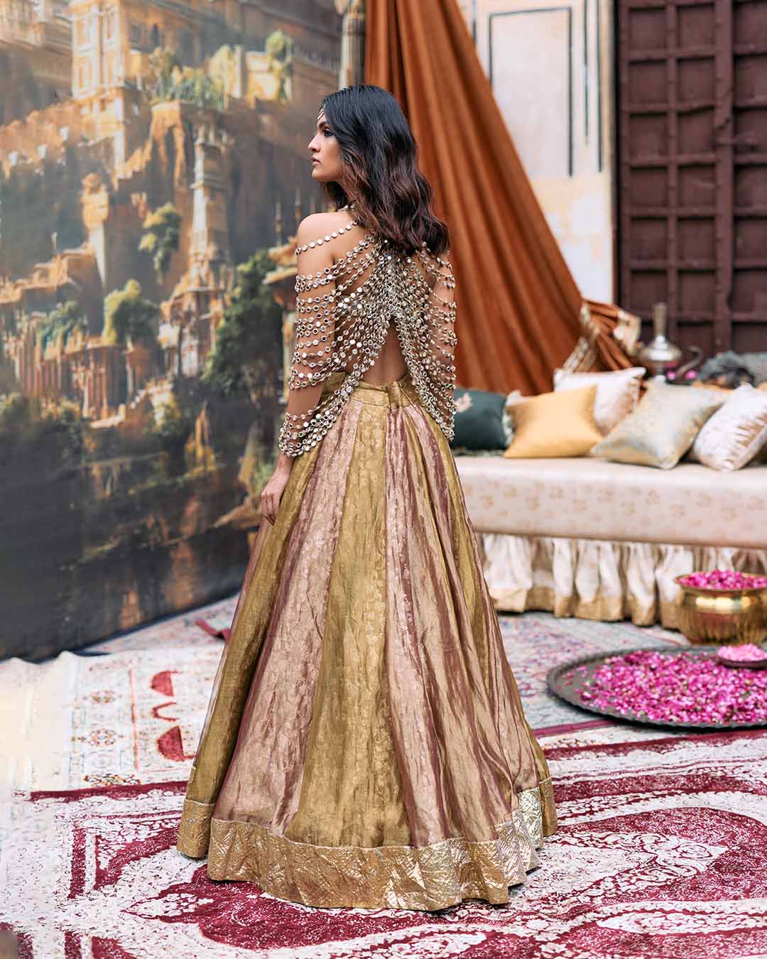 Pravarnika Lehenga Set