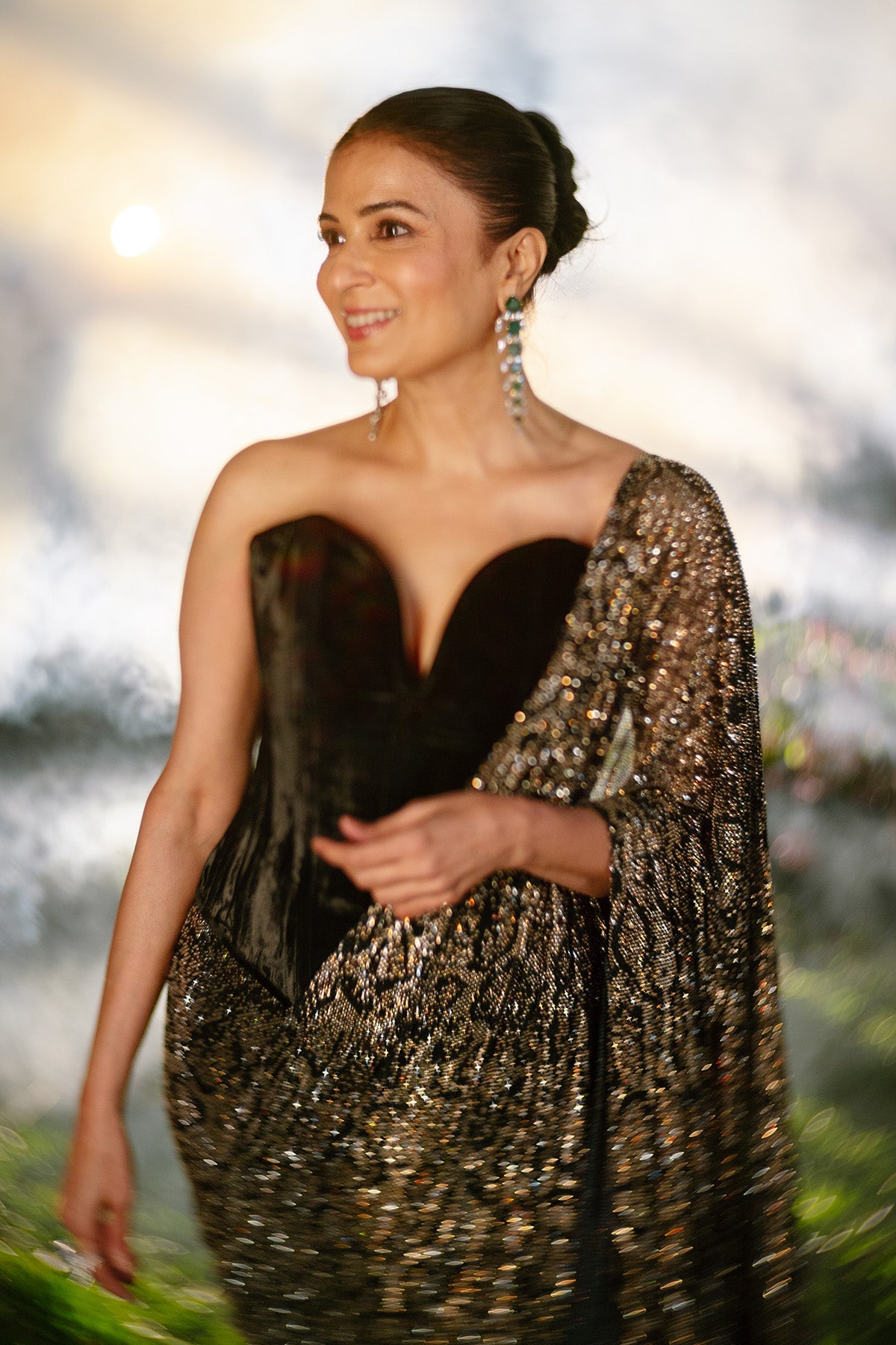 Midnight Frost Drape Set