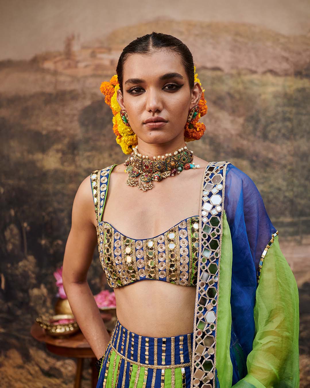 Hari Neel Lehenga