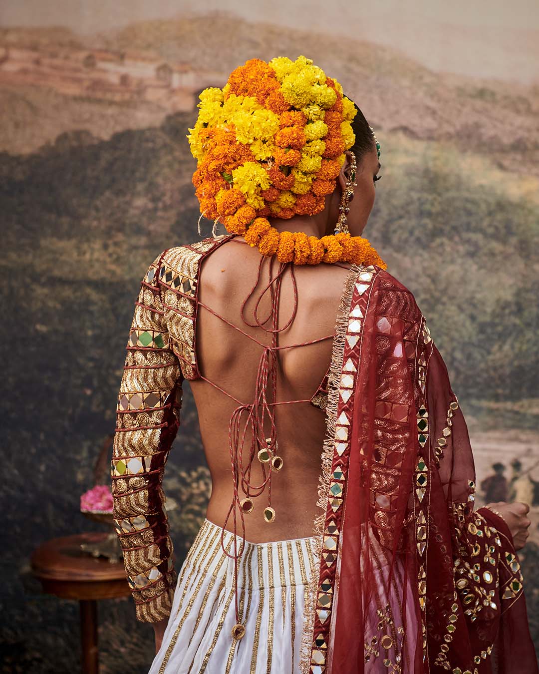 Surkh Lehenga