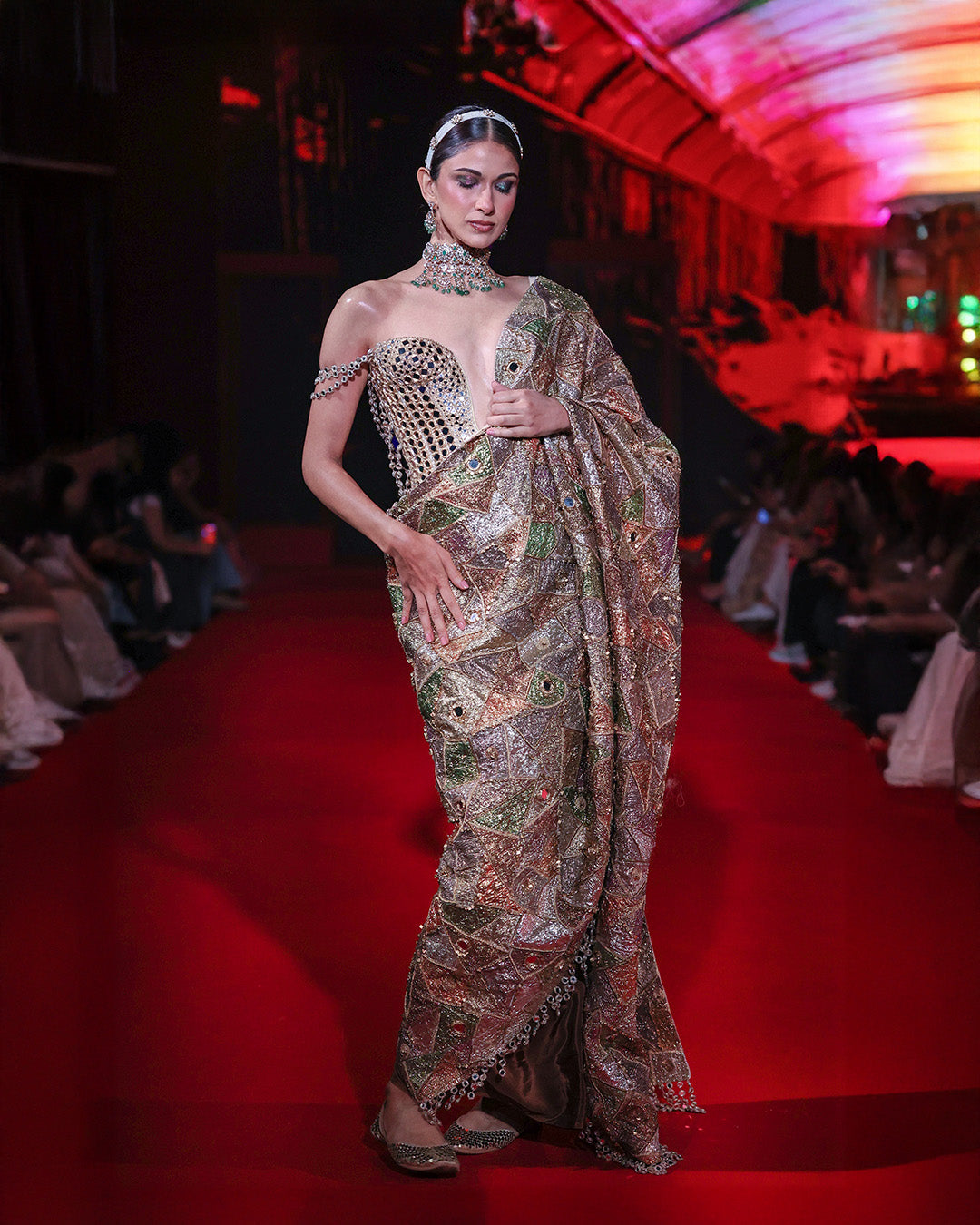 Rangrekha Saree Set