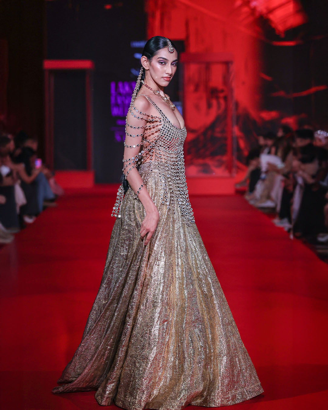 Darpanika Lehenga Set