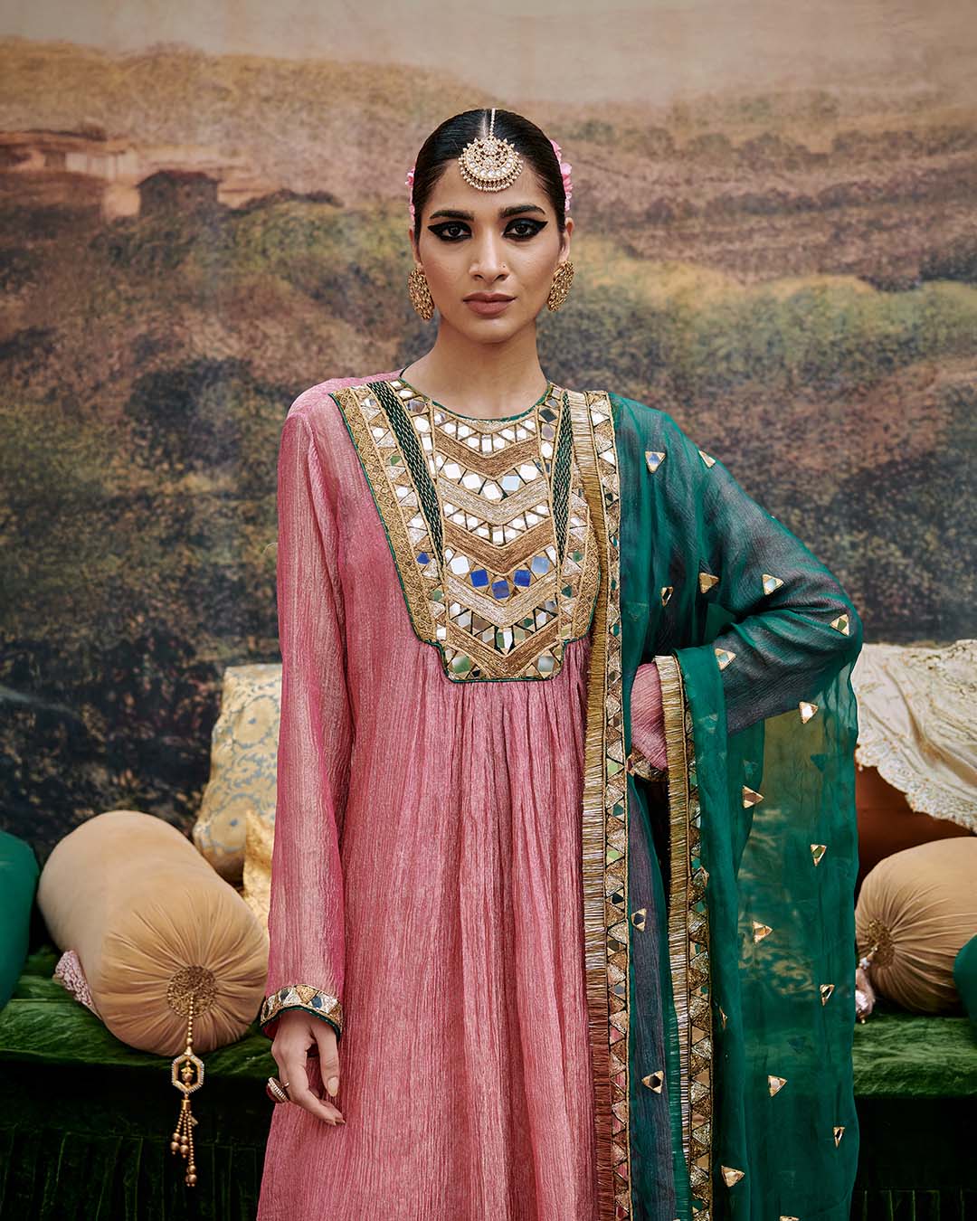 Padma Tabaan Suit