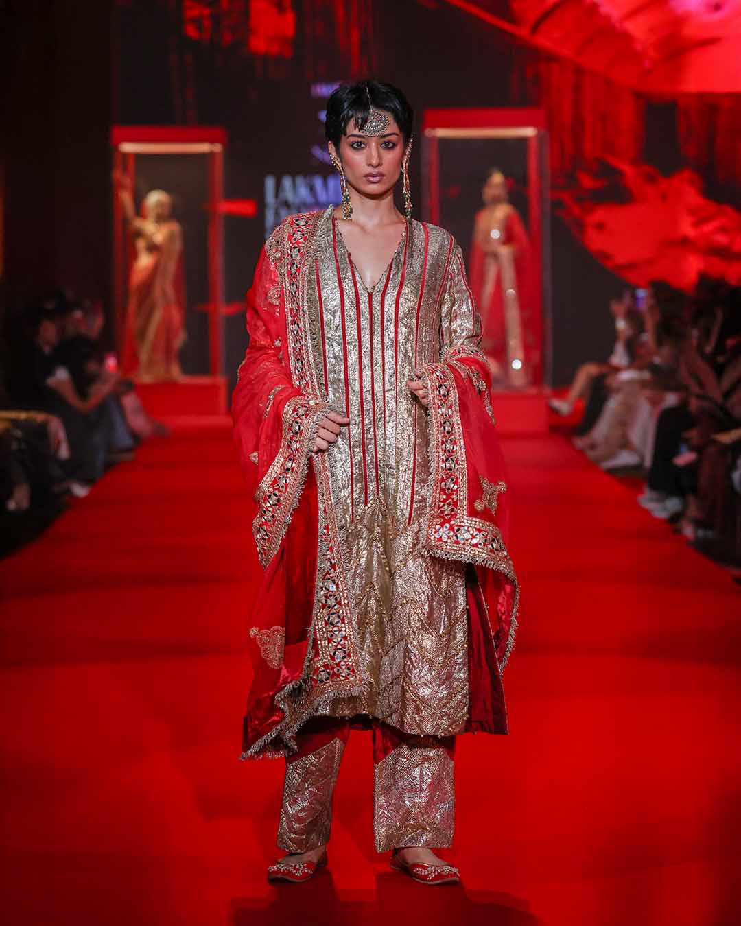 Suvarna Suit