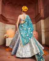Aasmani Lampi Lehenga