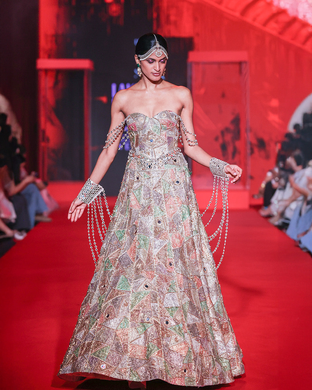 Pravanya Lehenga Set