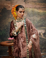 Makhmal Khayal Suit