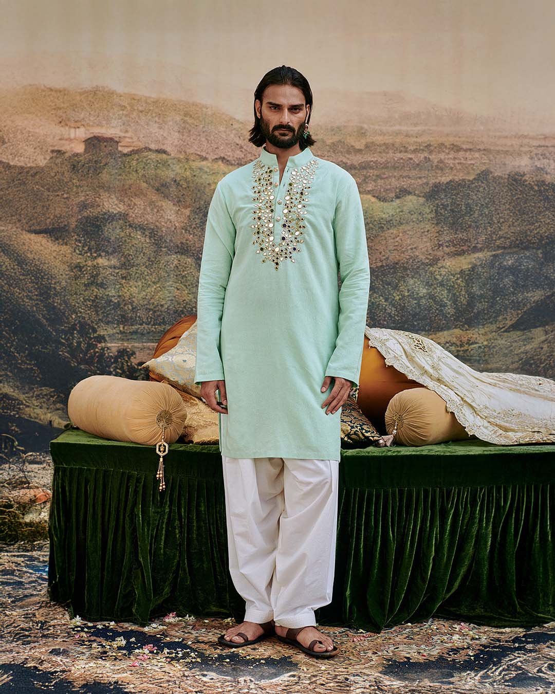 Aasmani Kurta Set