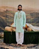 Aasmani Kurta Set