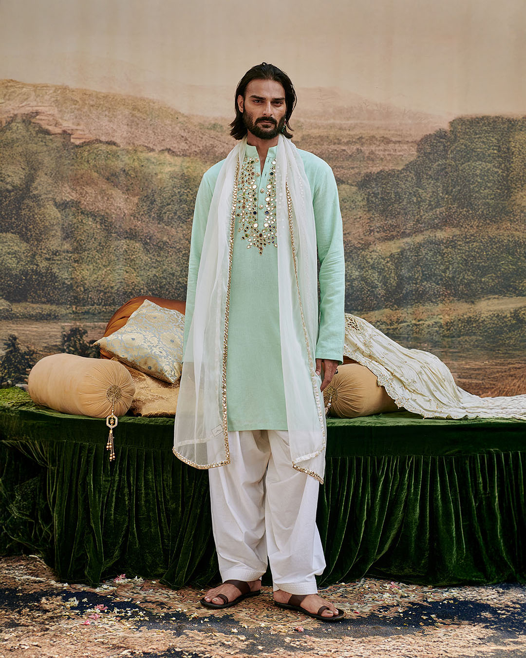 Aasmani Kurta Set and Stole