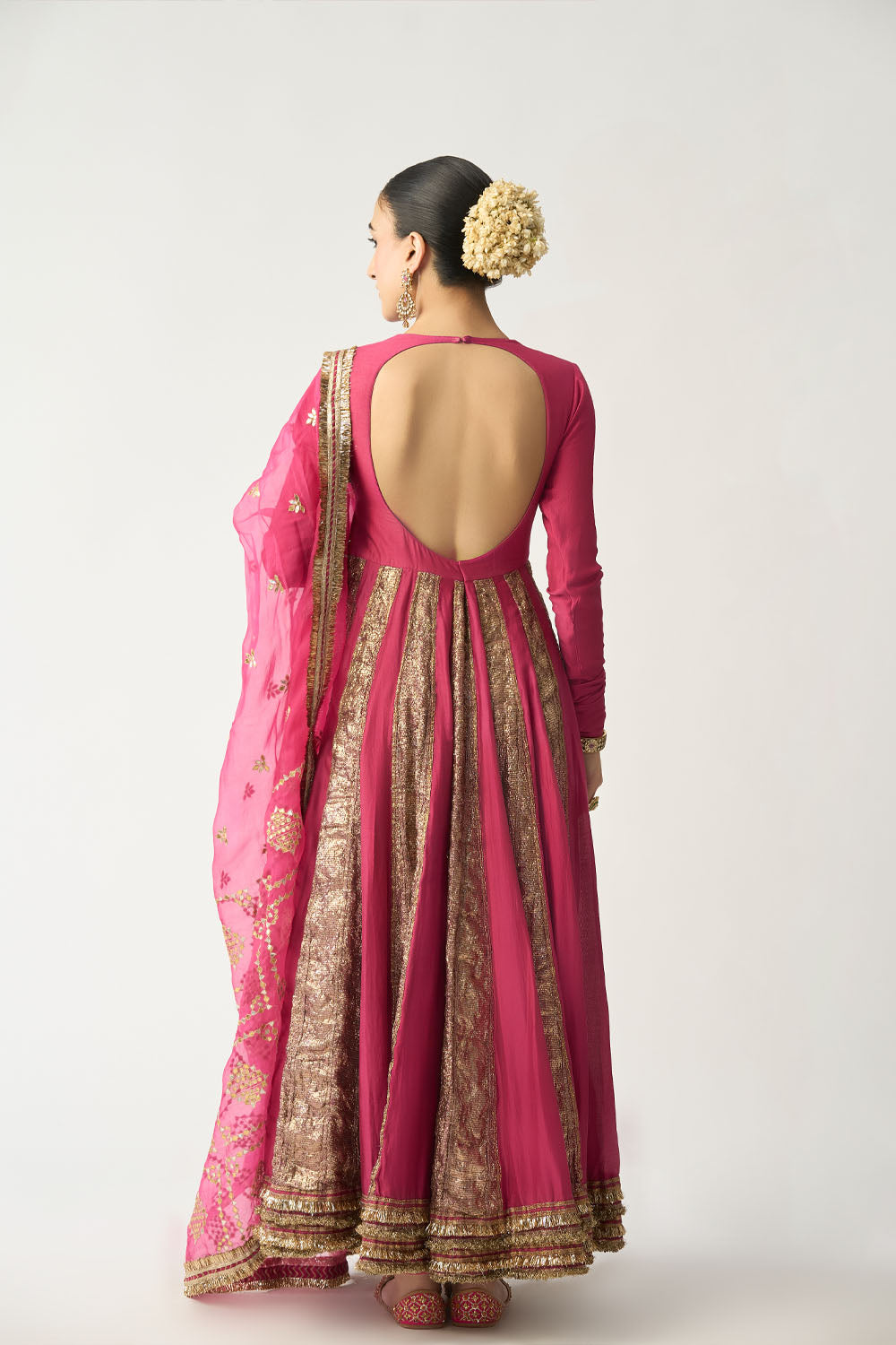 Aarohi Gulabi Lampi Anarkali Dupatta Set