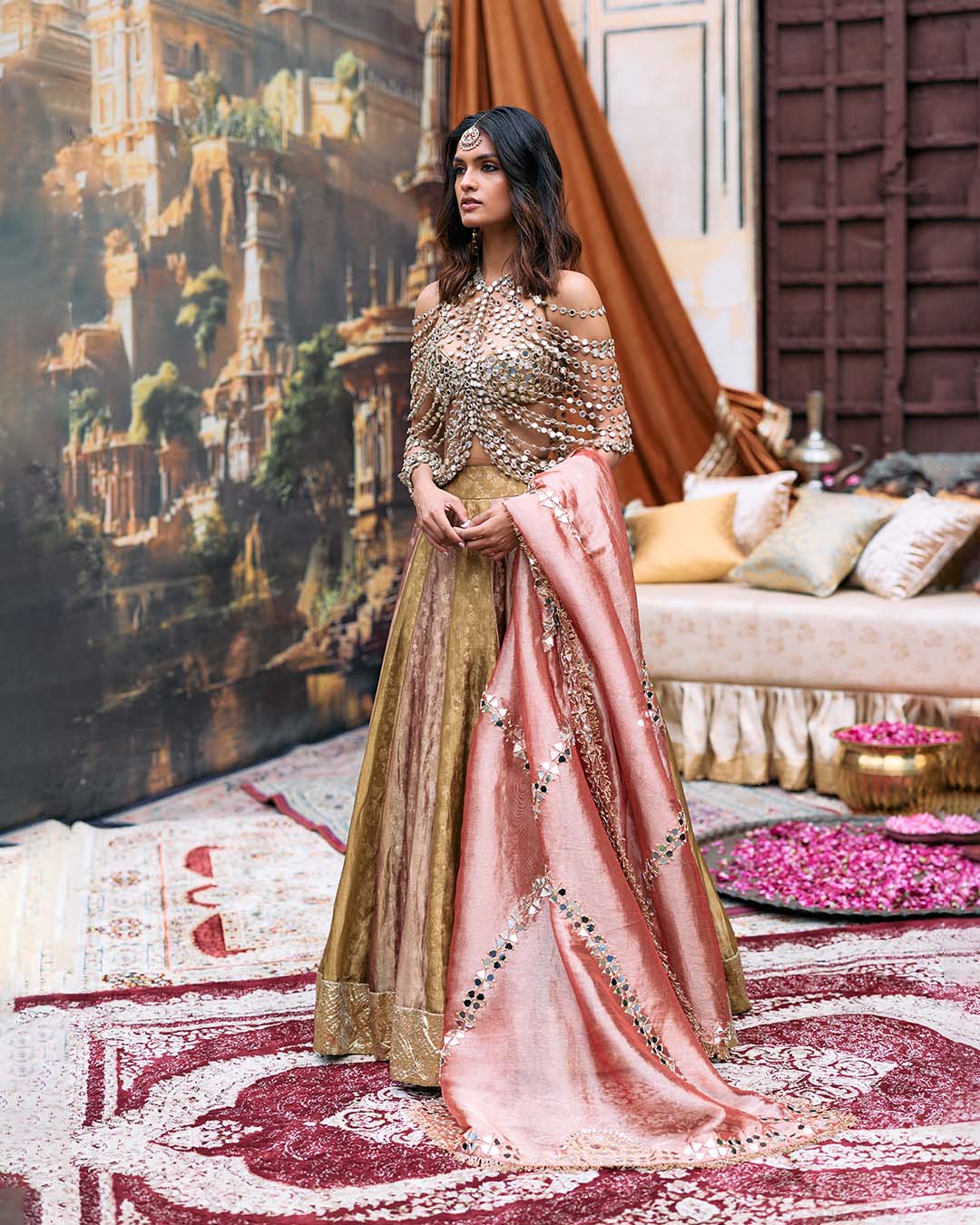 Pravarnika Lehenga Set