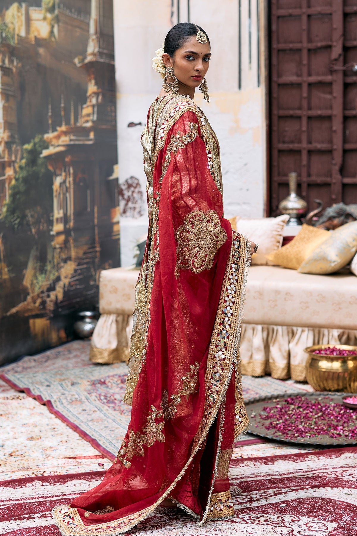 Suvarna Suit