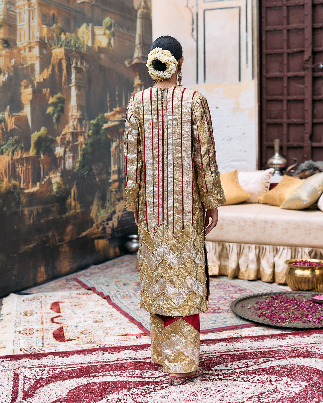 Suvarna Suit