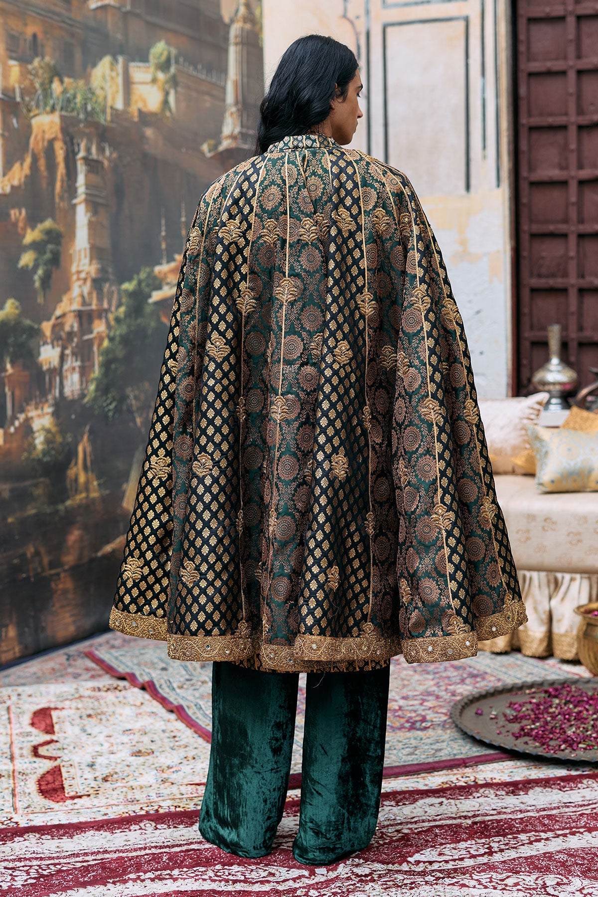 Vajra Sherwani Set