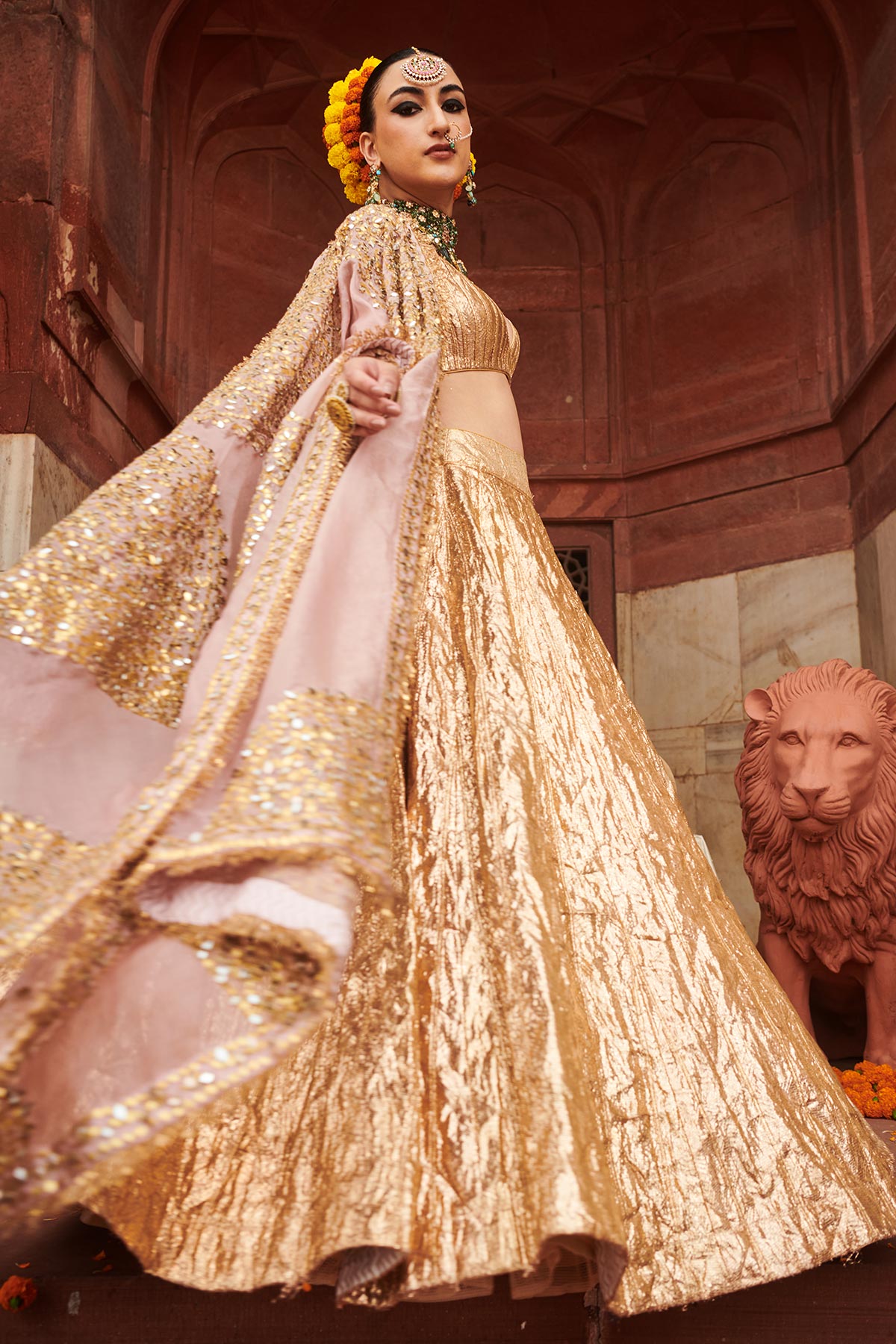 Padmasvar?a Lampi Lehenga