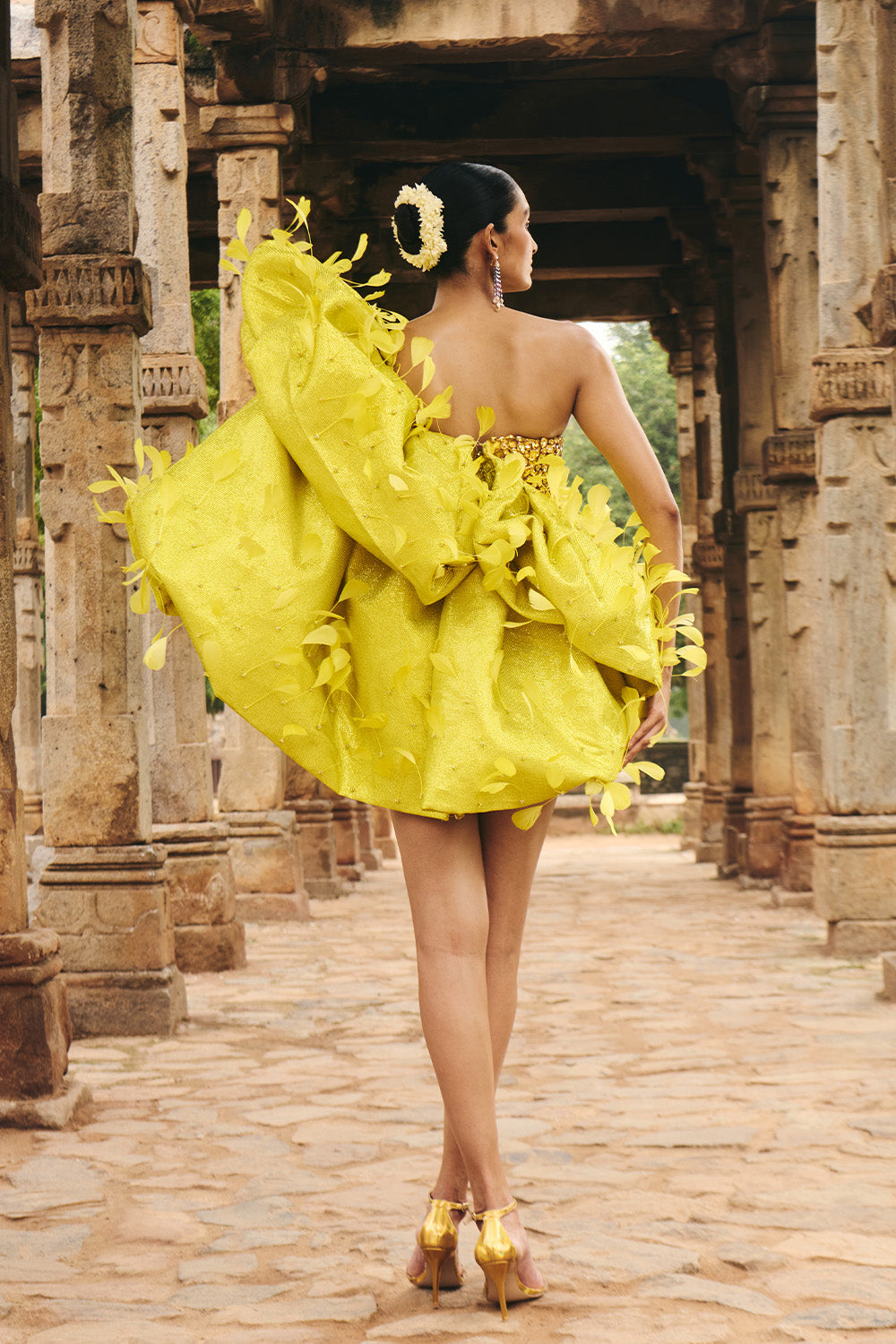 Raviya Yellow Mini Dress With Volume