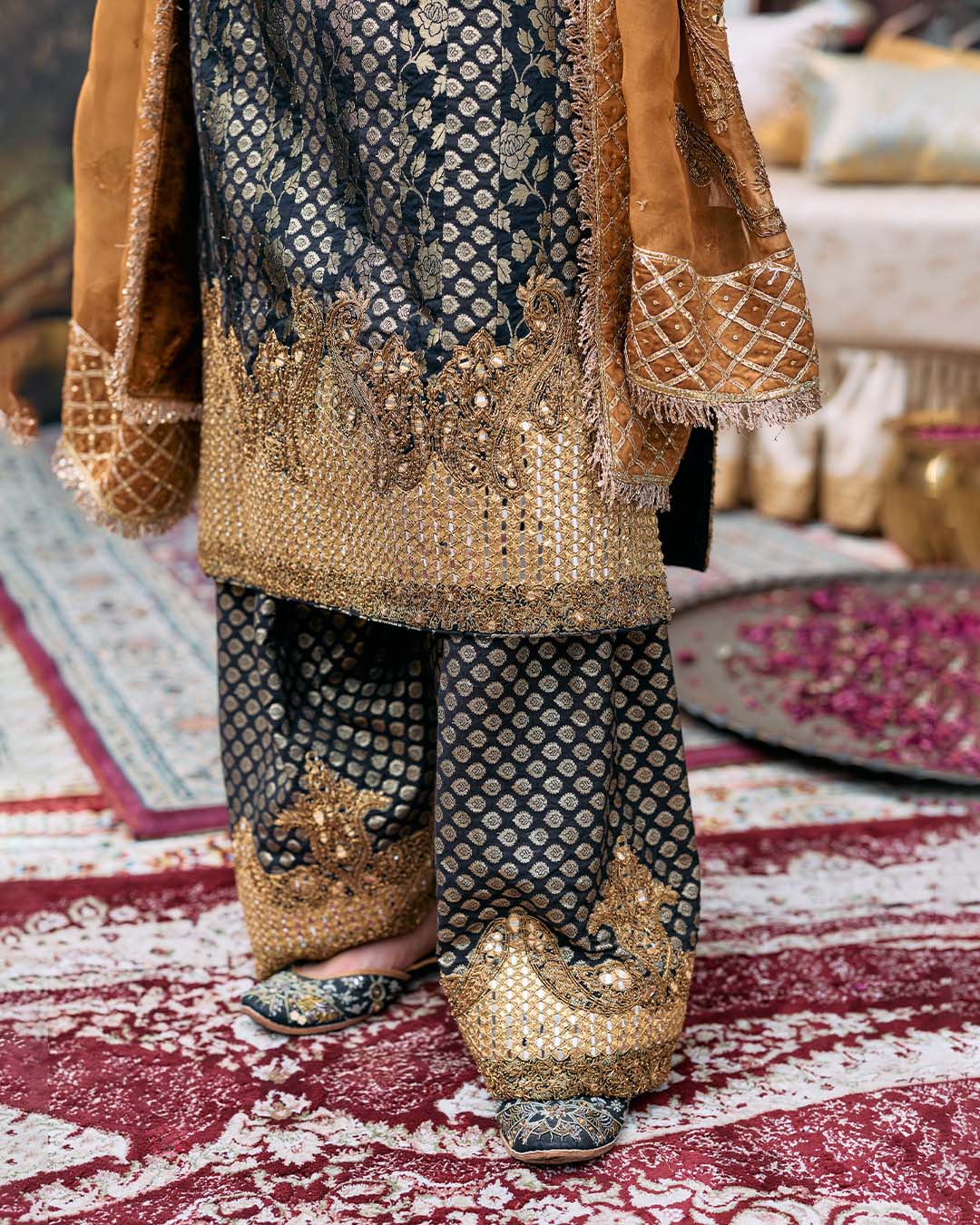 Samidha Suit