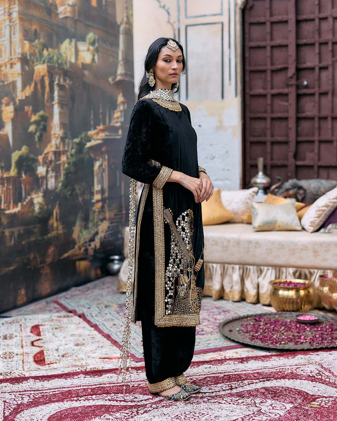 Maharani Suit