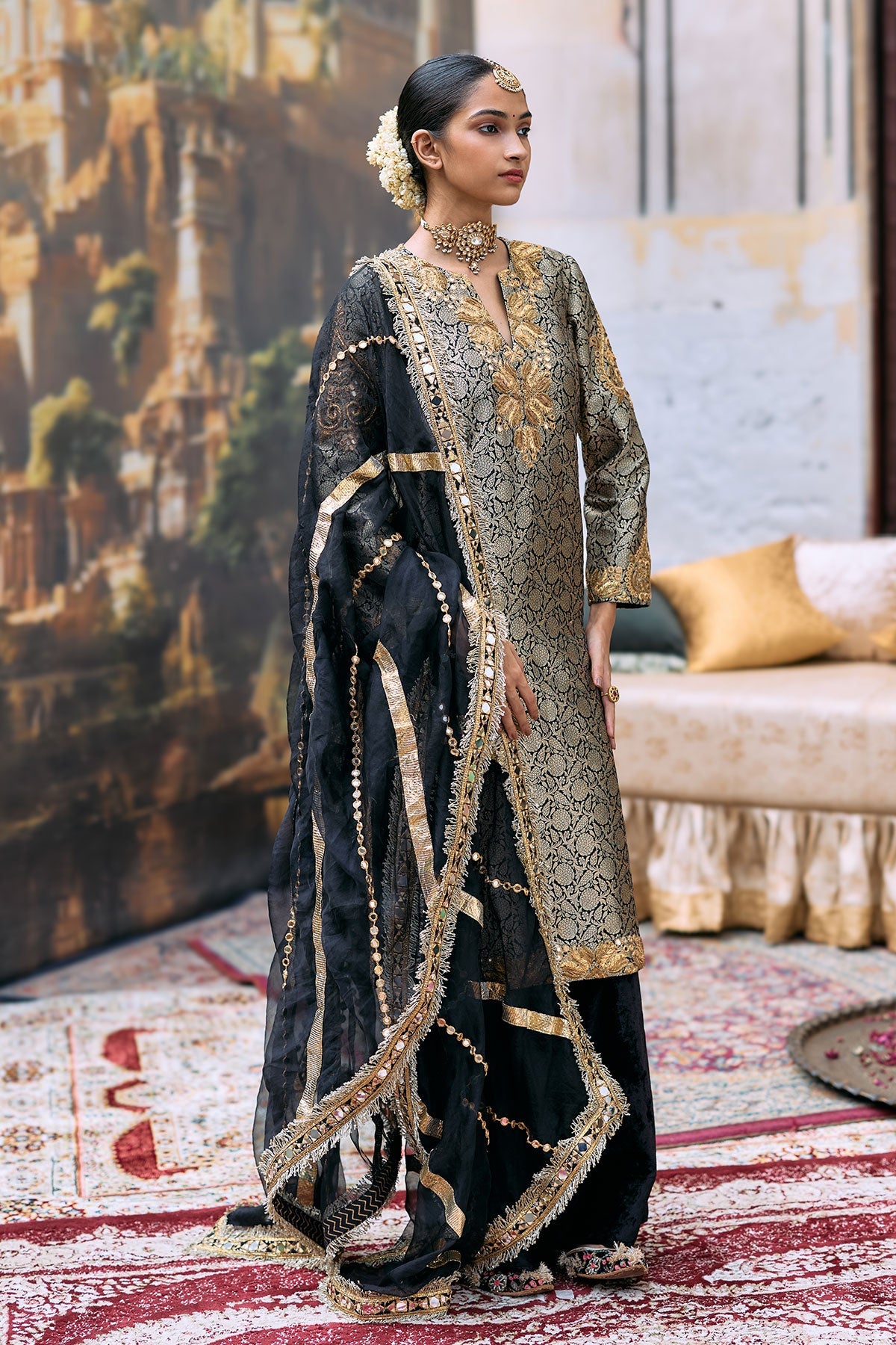 Mrinmayi Suit