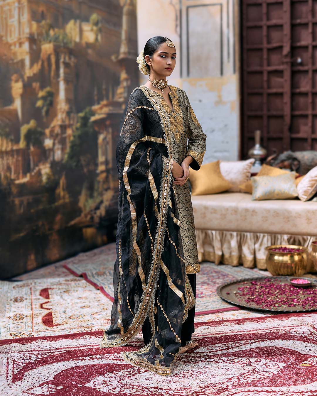Mrinmayi Suit