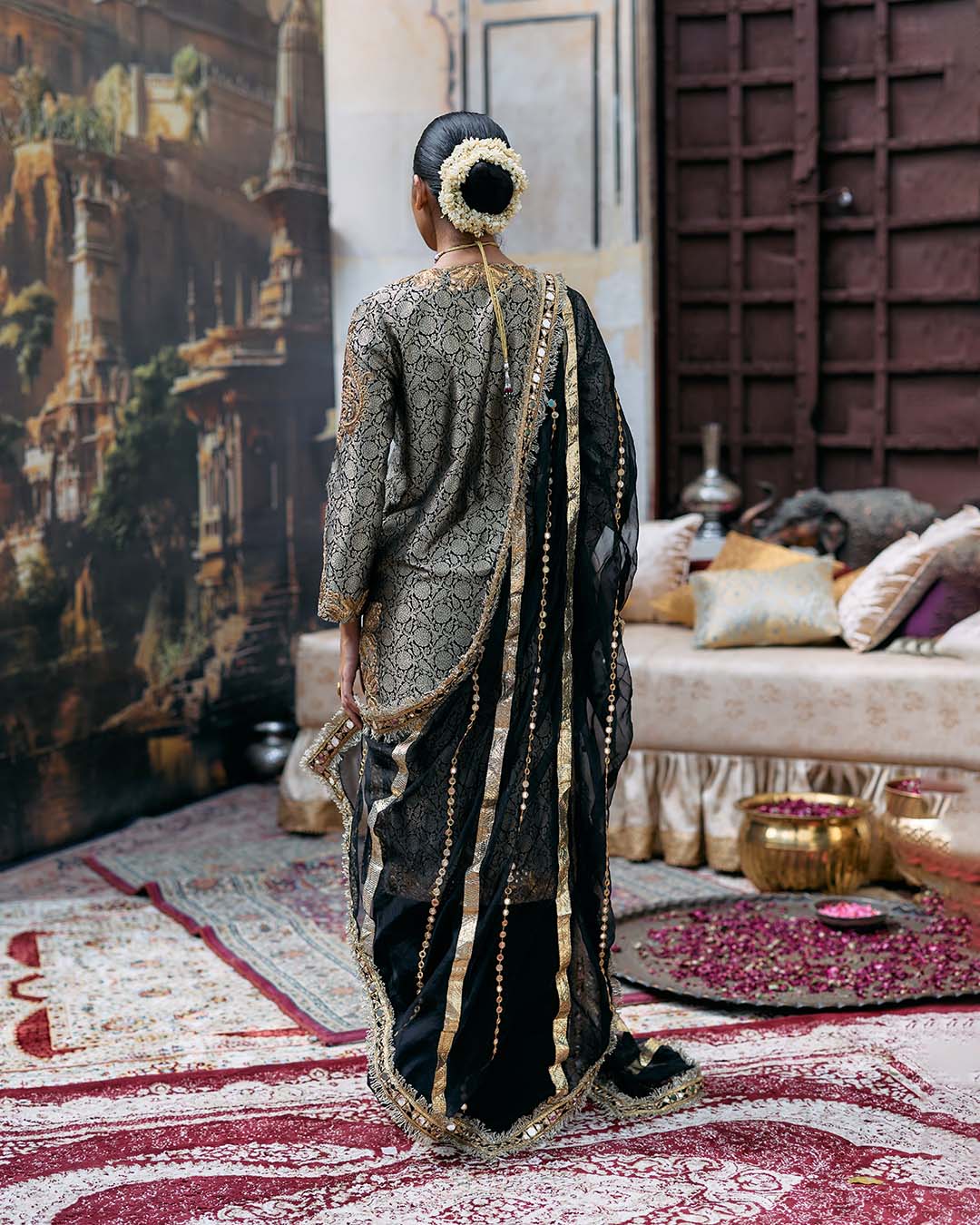 Mrinmayi Suit