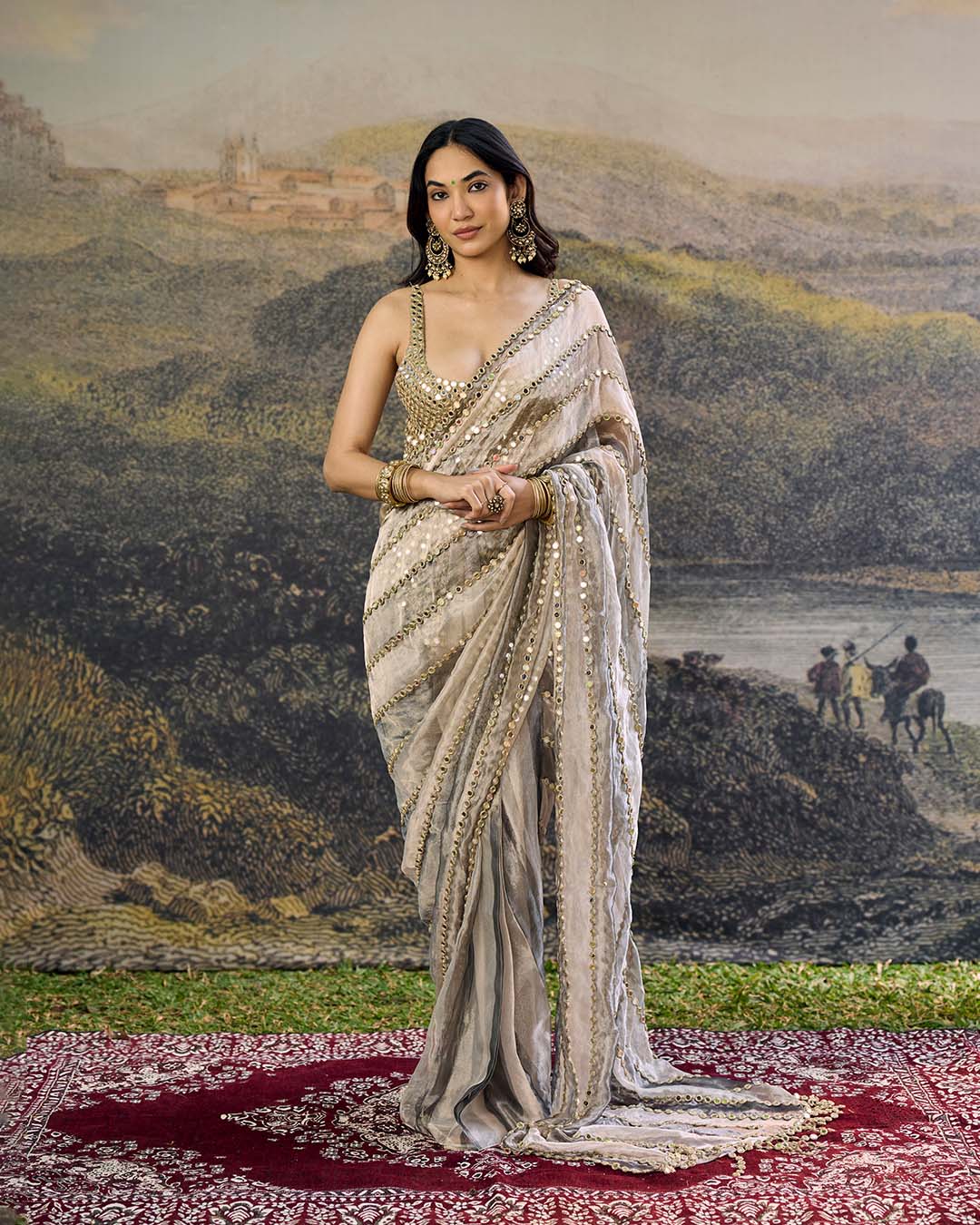 Avyra Saree Set