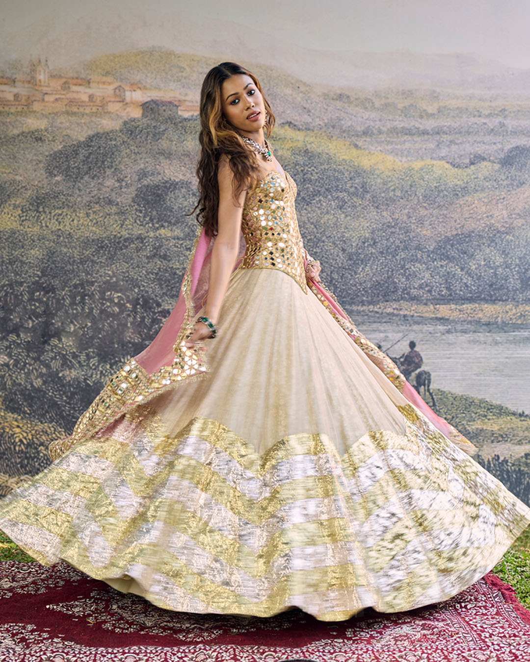 Sunehri Roshan Mirror Lehenga Set