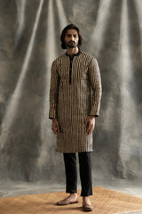 Black Linen Kurta With Handmade Lampi Stripes