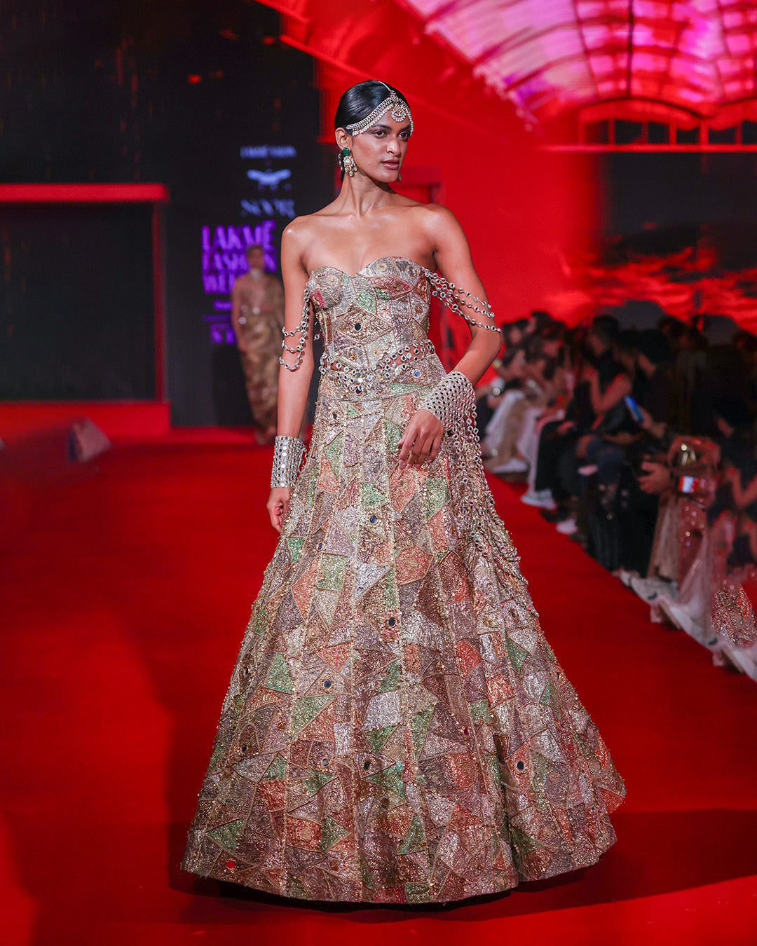Pravanya Lehenga Set