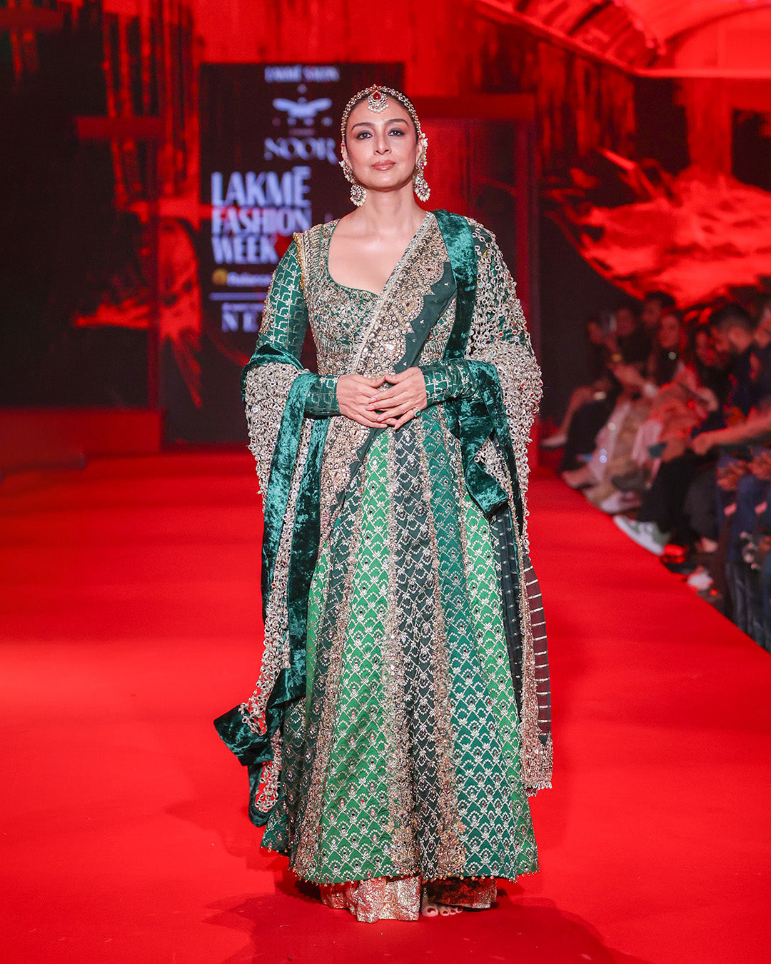 Vaidurya Anarkali Set
