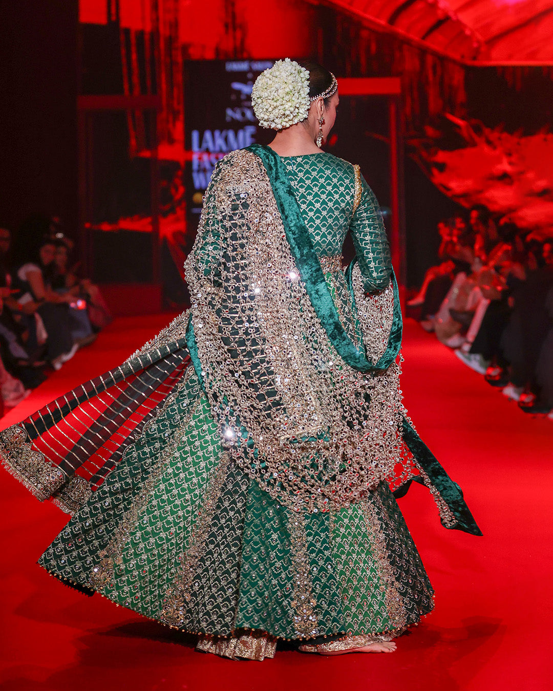 Vaidurya Anarkali Set
