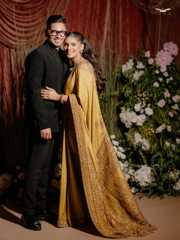 Shreya Gupta wearing ITRH — photo 1