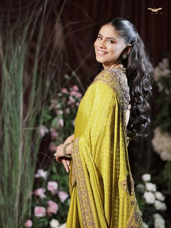 Shreya Gupta wearing ITRH — photo 3